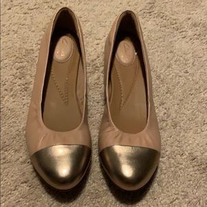 Clarks nude leather and metallic toe